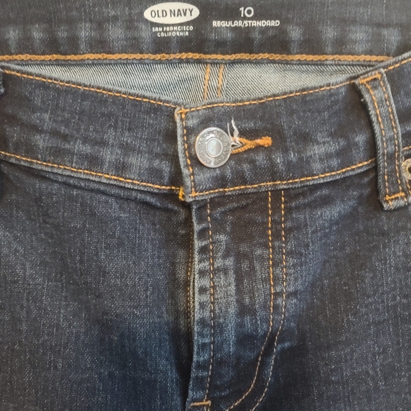 Old Navy size 10 regular fit slim leg jeans - Picture 3 of 5